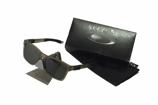サングラス OAKLEY(オークリー) CATALYST マットセピア ダークグレー サングラス OAKLEY(オークリー) CATALYST マットセピア ダークグレー